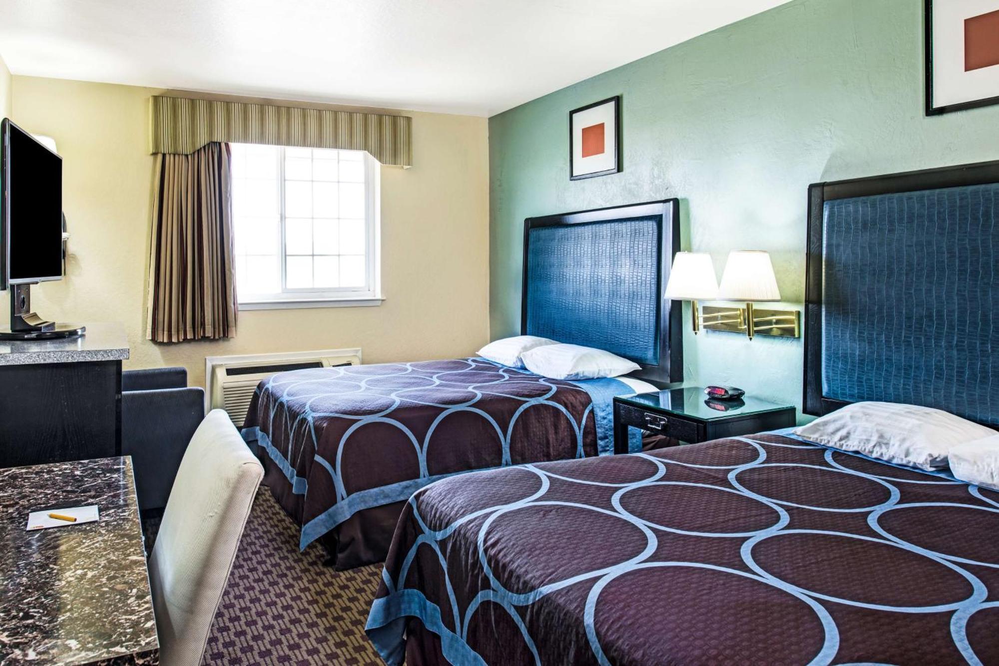 Super 8 By Wyndham Sacramento/Florin Rd Hotel Exterior photo