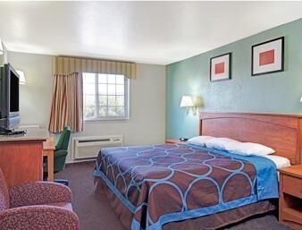 Super 8 By Wyndham Sacramento/Florin Rd Hotel Room photo